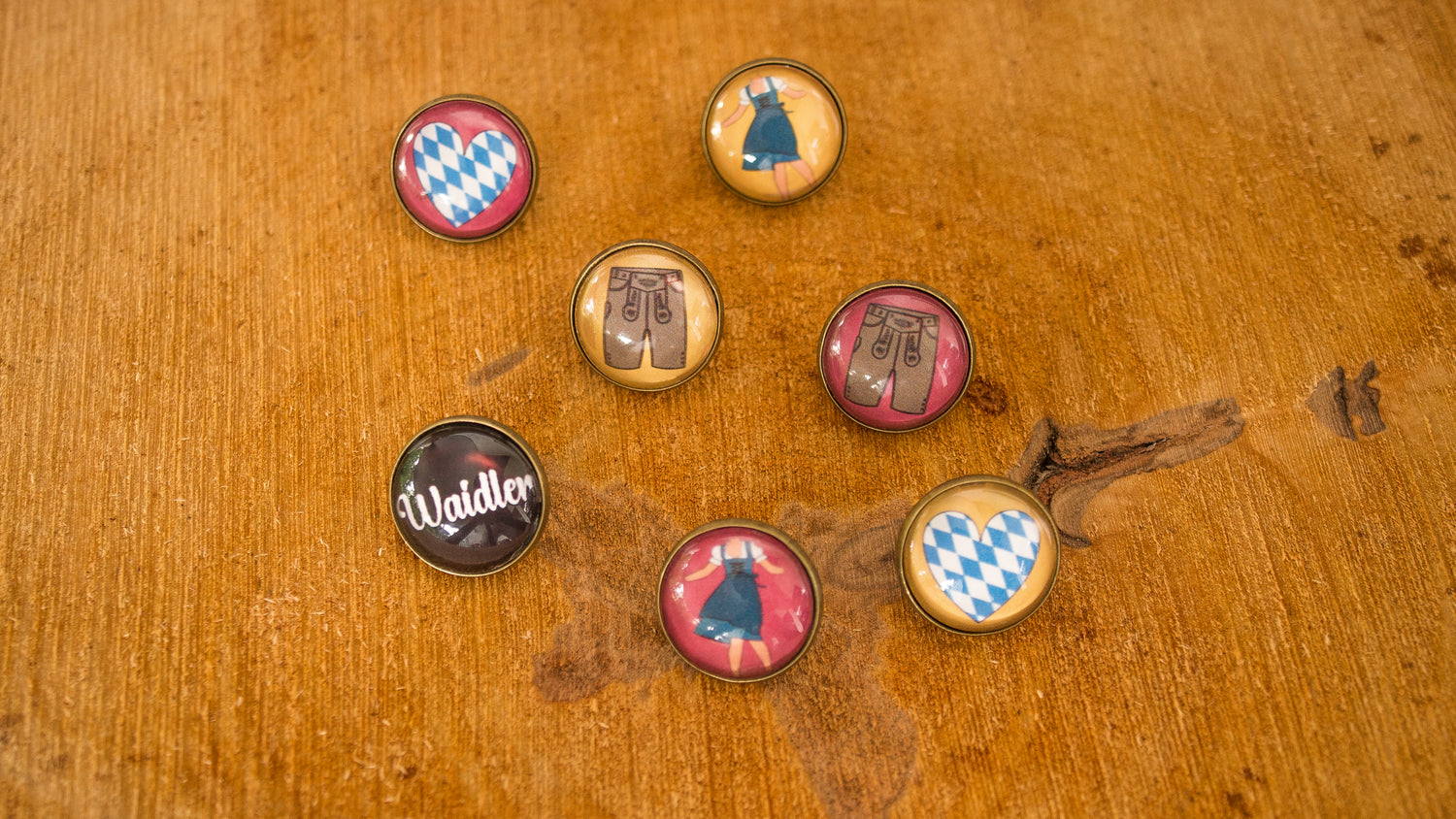 Pins & Anstecker
