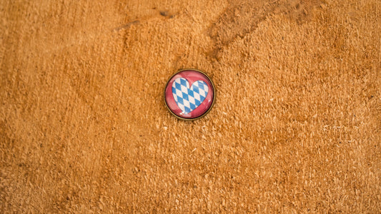 Bayern Landesfarben Herz Pin 20mm Bronze